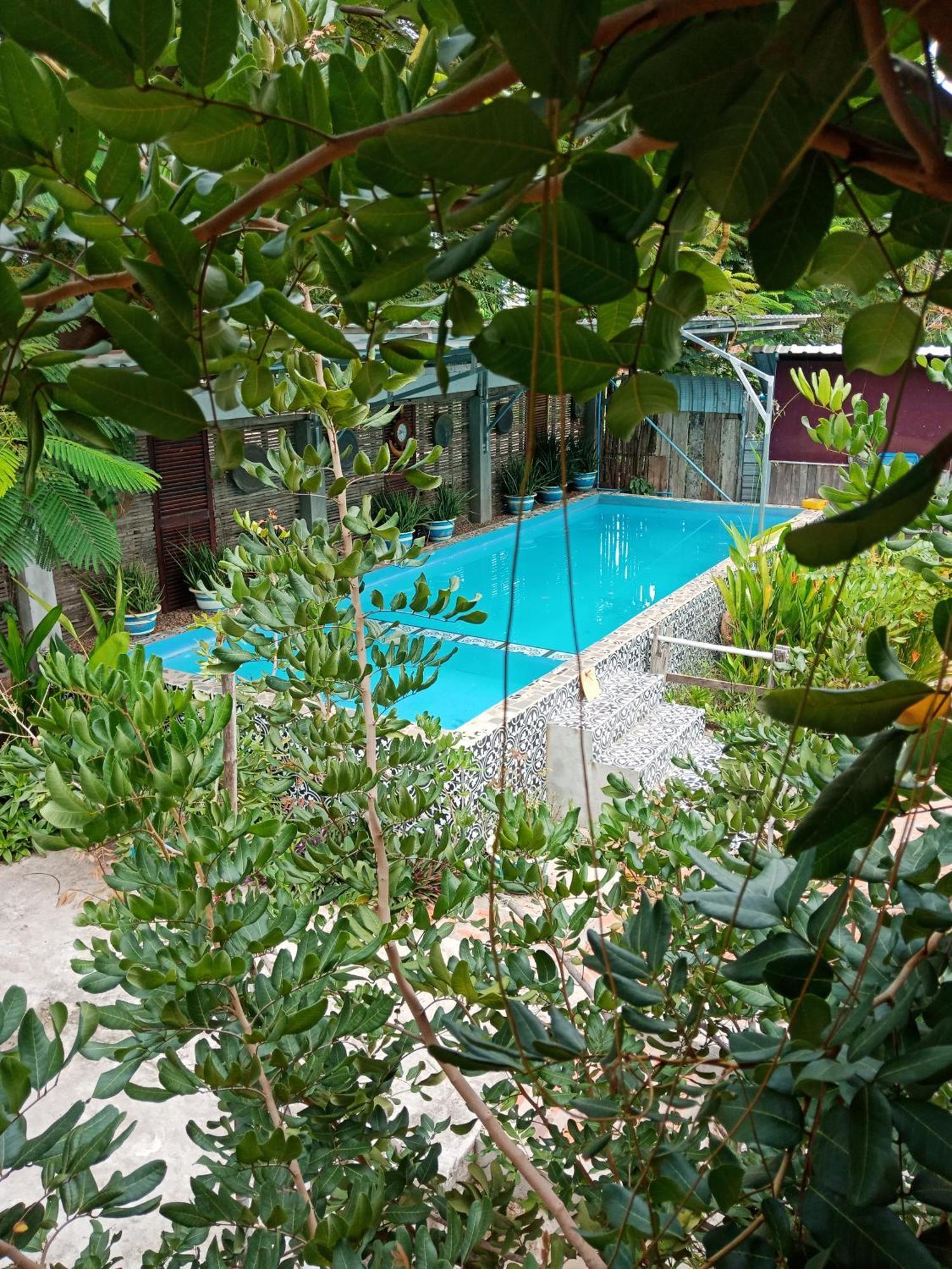 Silk Island Homestay Phnom-Penh Buitenkant foto